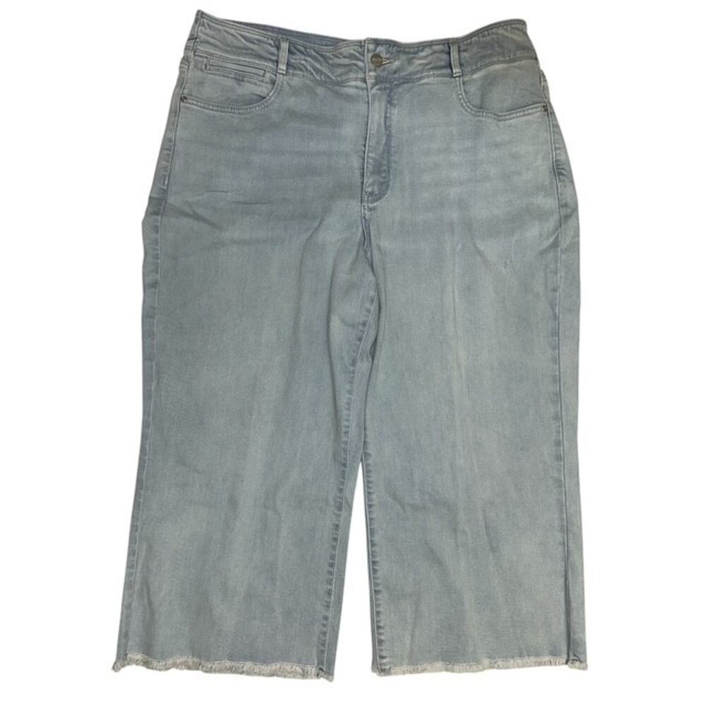NYDJ 22W Capri Jeans Light Blue Brigitte Wide Leg Stretch Lift x Tuck Technology